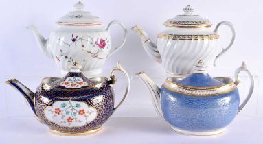 FOUR LATE 18TH CENTURY WORCESTER TEAPOTS AND COVERS. Largest 24 cm wide. (4)