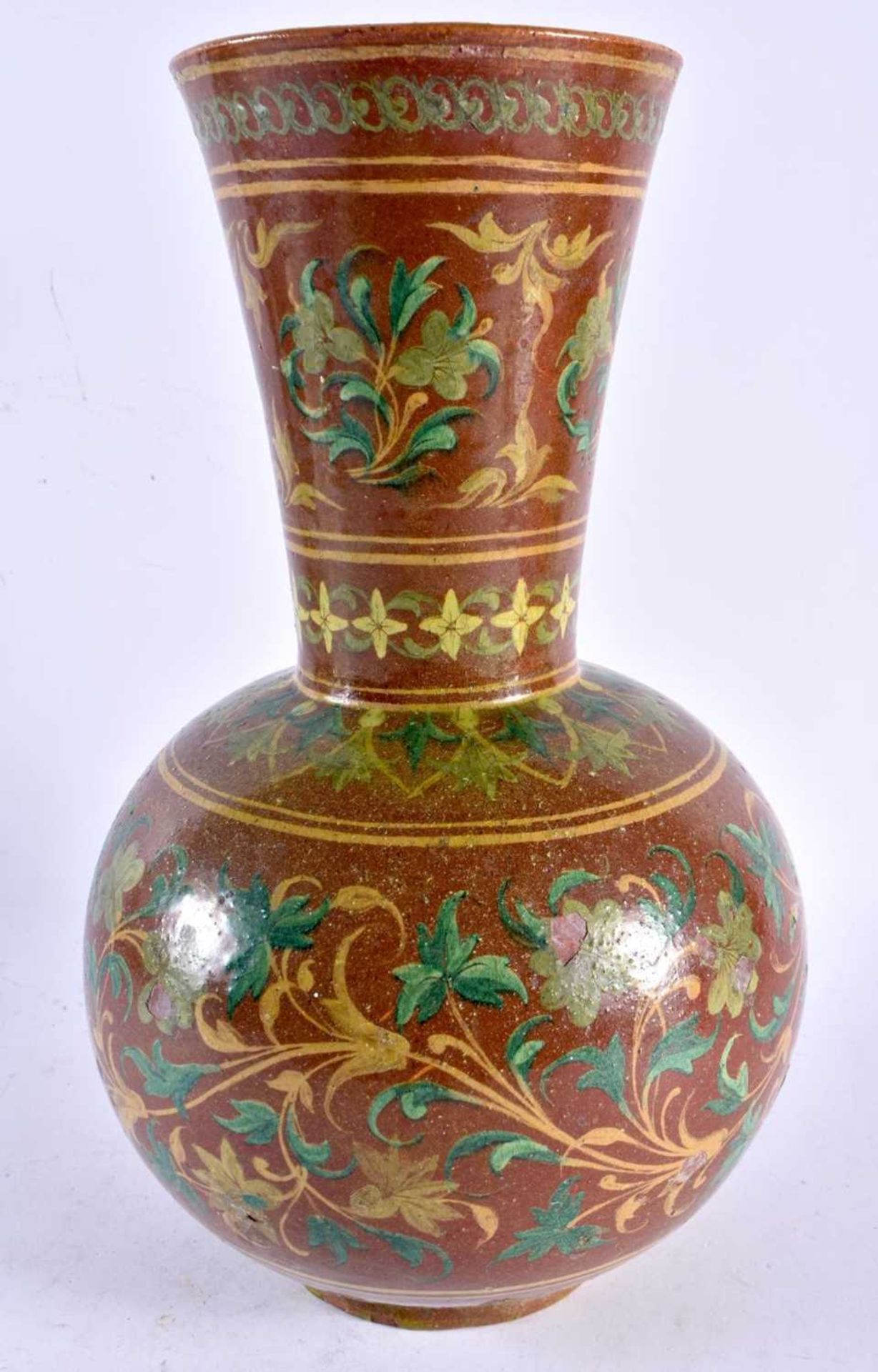A FINE 19TH CENTURY MIDDLE EASTERN ISLAMIC INDIAN POTTERY VASE painted with stylised flowers in - Image 2 of 5