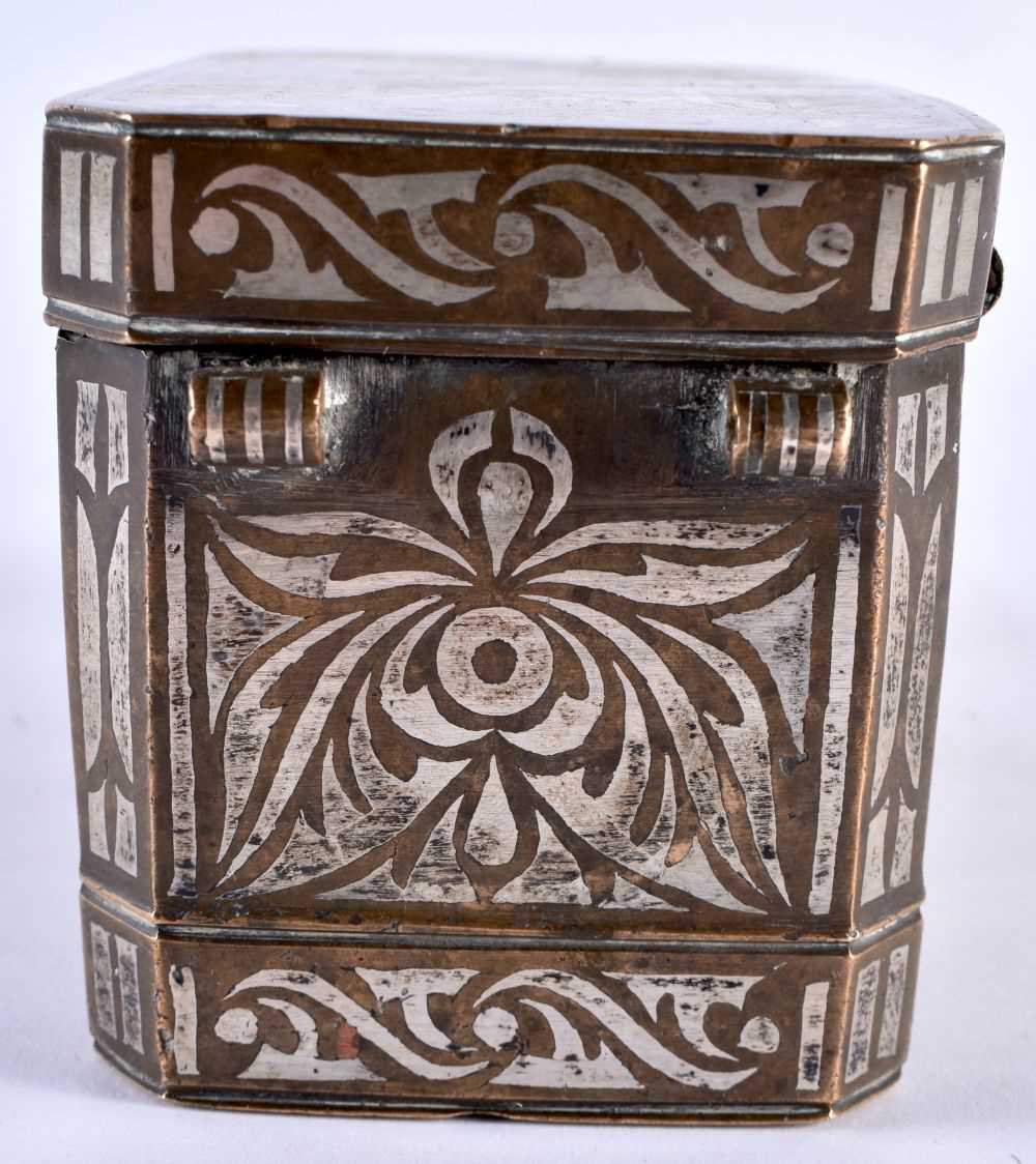 AN UNUSUAL 18TH CENTURY ISLAMIC PERSIAN SILVER INLAID BRONZE BOX decorative all over with foliage - Image 4 of 6