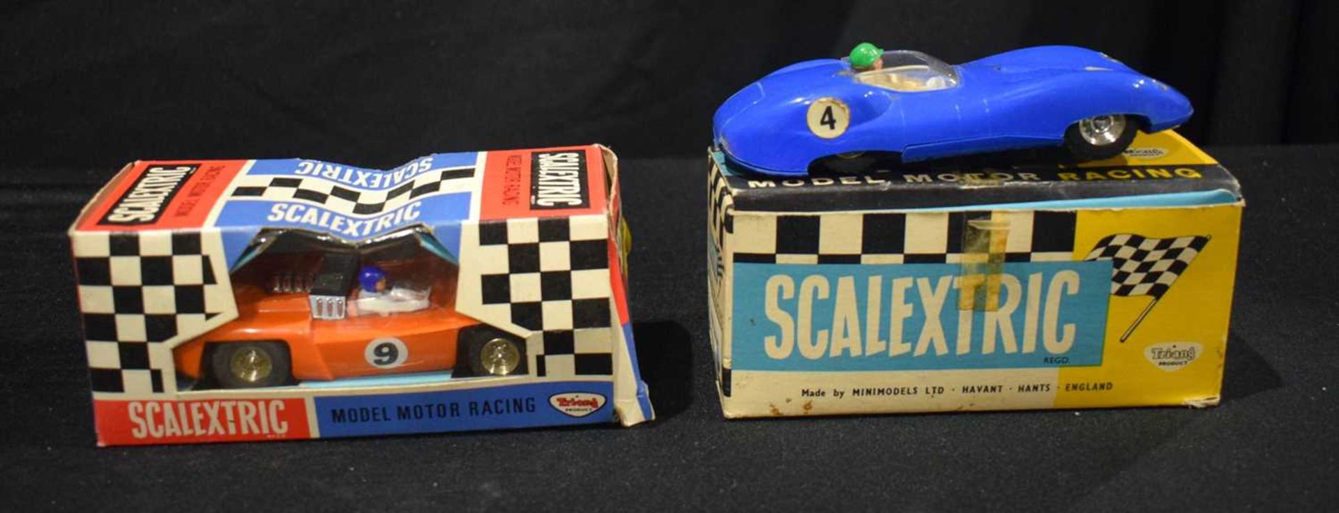 A vintage Scalextric set of cars & track (17) - Image 3 of 4