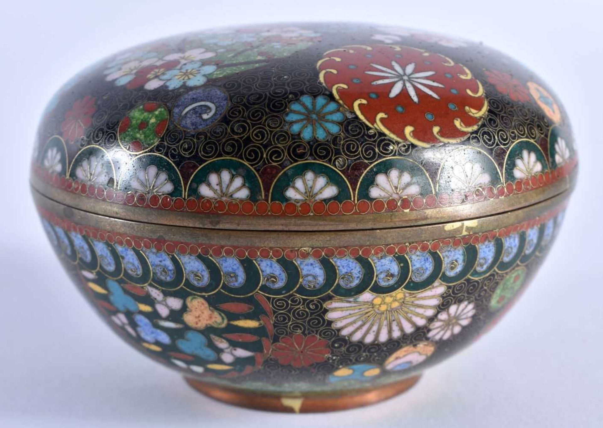 A 19TH CENTURY JAPANESE MEIJI PERIOD CLOISONNE ENAMEL BOX AND COVER decorated all over with floral