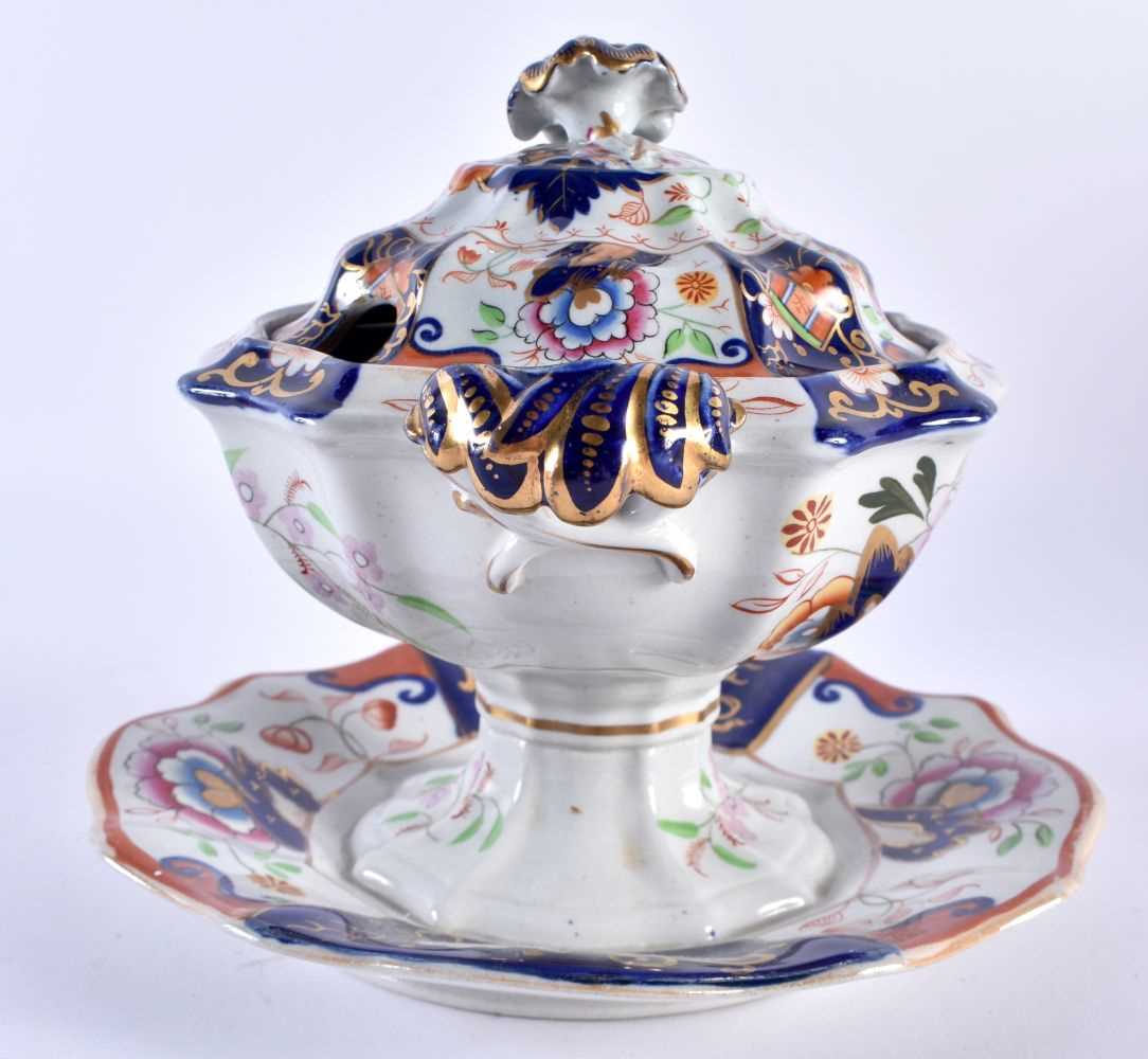 19th century English Ironstone tureen, cover and fixed stand painted in imari style colours - Image 2 of 5