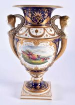 19th century Chamberlain’s Worcester vase painted with birds by Dr. Davis on a cobalt blue ground,