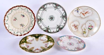 FIVE ASSORTED ROYAL WORCESTER PORCELAIN PLATES including an 18th century style example painted
