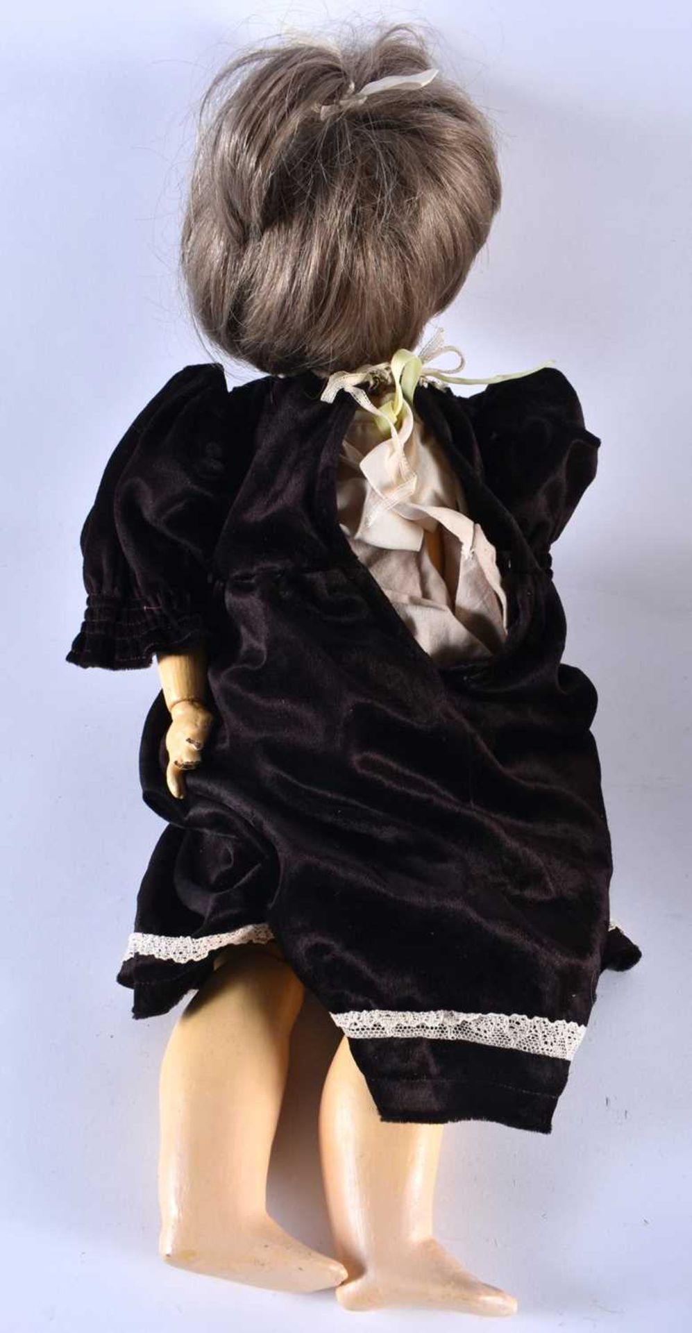 A SIMON HALBIG BISQUE HEADED PORCELAIN DOLL together with another German bisque headed doll marked - Image 4 of 10