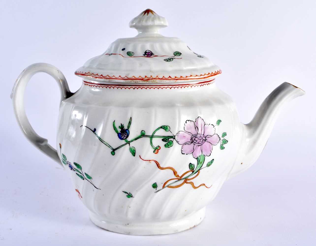 A LATE 18TH CENTURY CHAMBERLAINS WRYTHEN MOULDED TEAPOT AND COVER together with an 18th century - Image 8 of 12