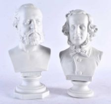 A PAIR OF ANTIQUE BISQUE PORCELAIN PARIAN WARE BUSTS depicting Mendelssohn & Gounod. 21 cm high.