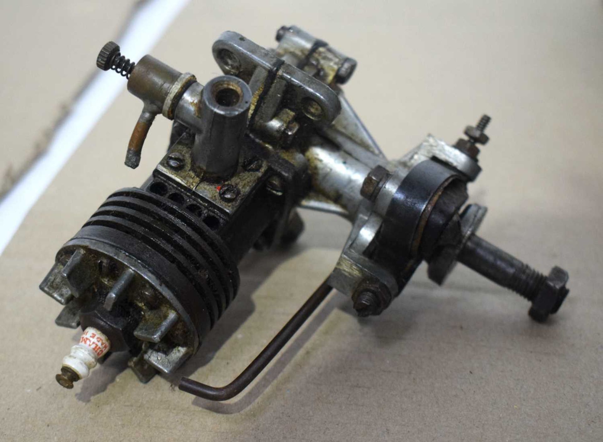 A collection of Model aircraft engines and parts (Qty) - Image 16 of 23