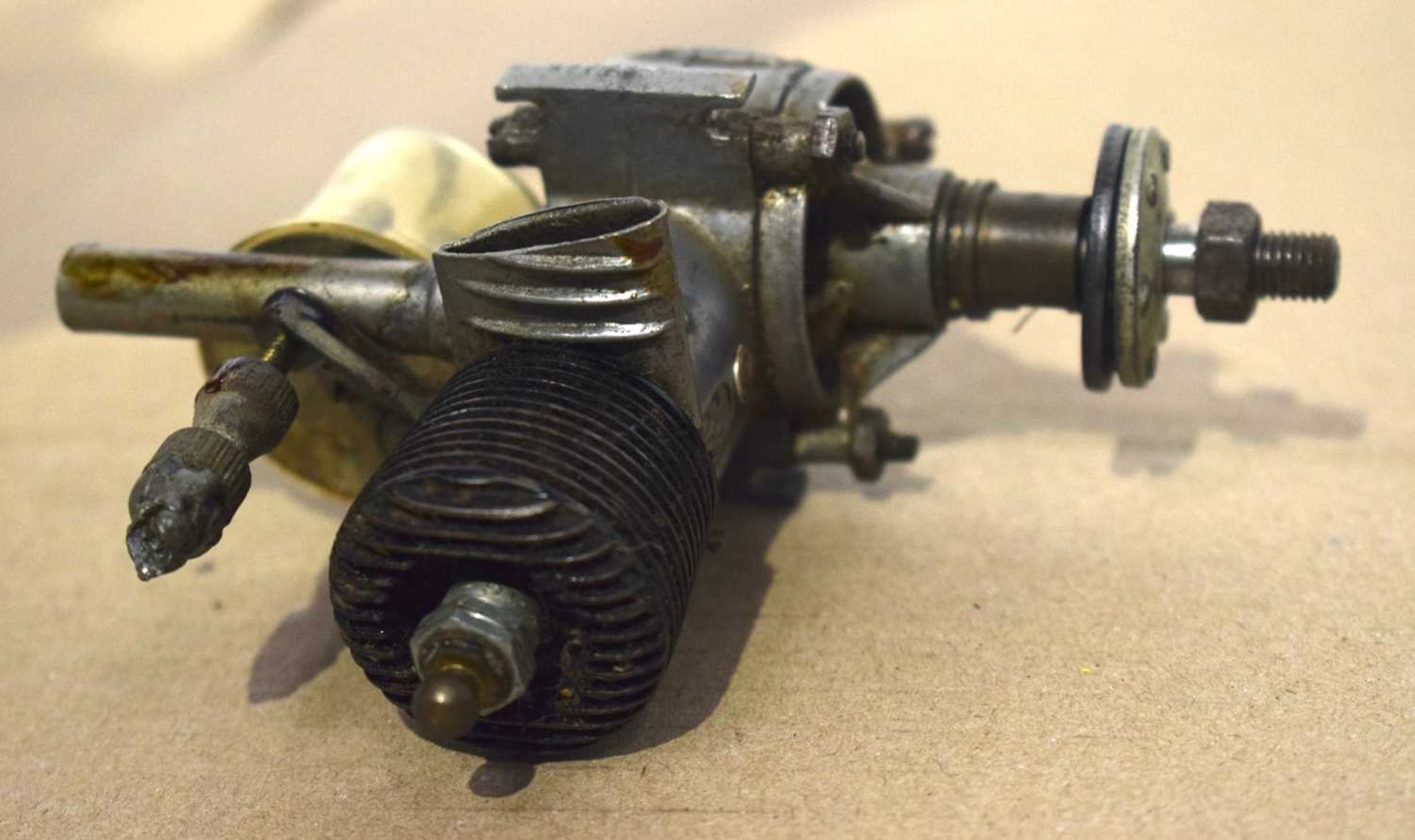 A collection of Model aircraft engines and parts (Qty) - Image 23 of 23