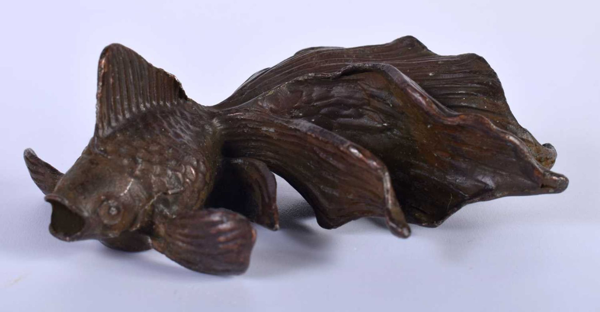 A Japanese Bronze of a Betta Fish. 8.2cm x 5cm x 3cm. Weight 108.2g