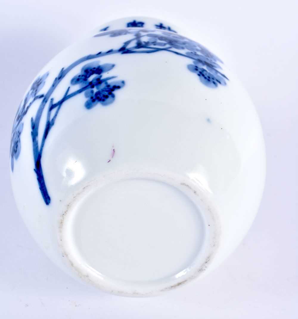 AN EARLY 20TH CENTURY CHINESE RED GLAZED BRUSH WASHER etc. Largest 11 cm high. (3) - Image 4 of 11