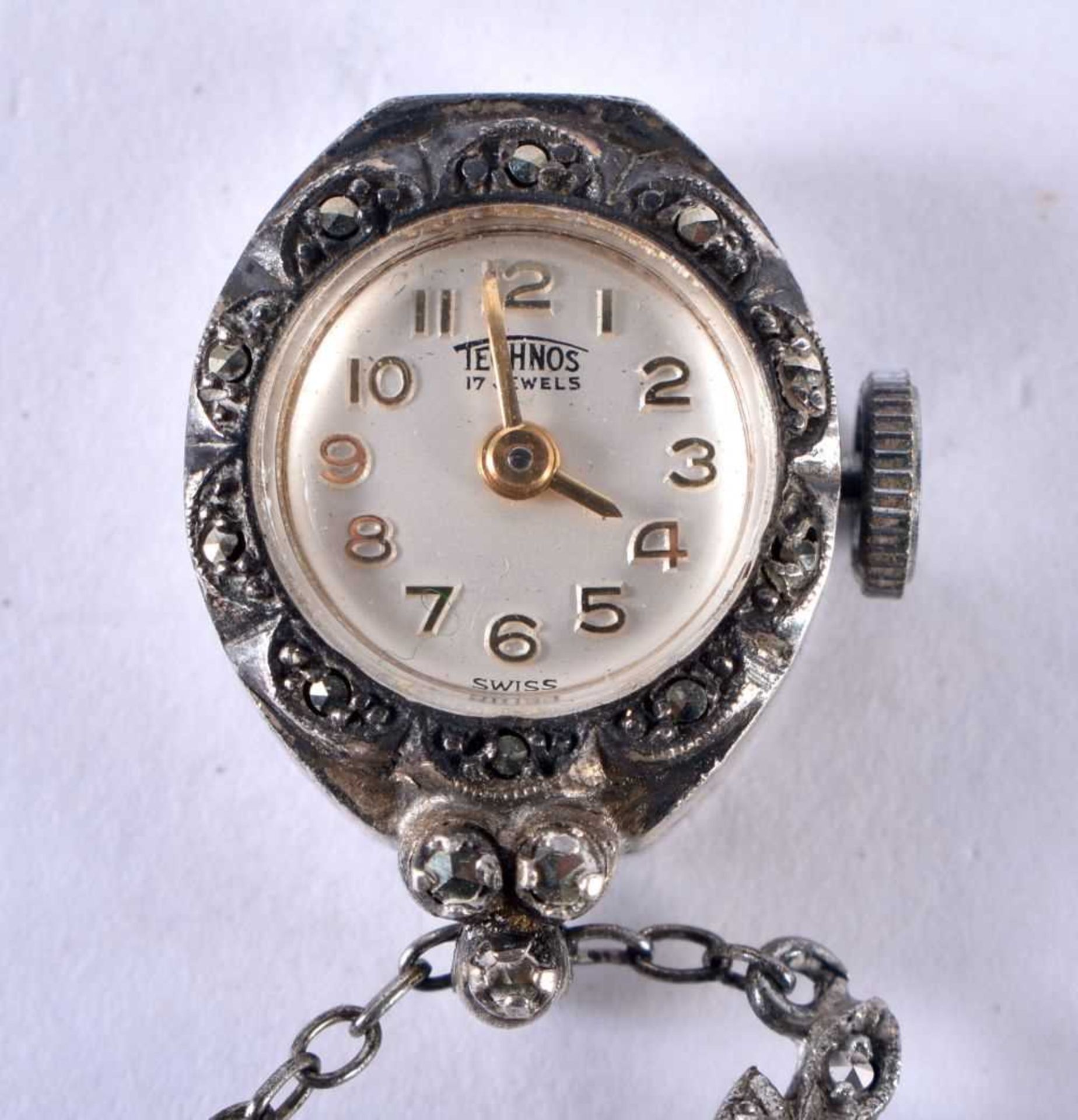 STERLING SILVER Ladies Vintage Bird BROOCH WATCH. Hallmarked Birmingham 1963. Movement - Hand-