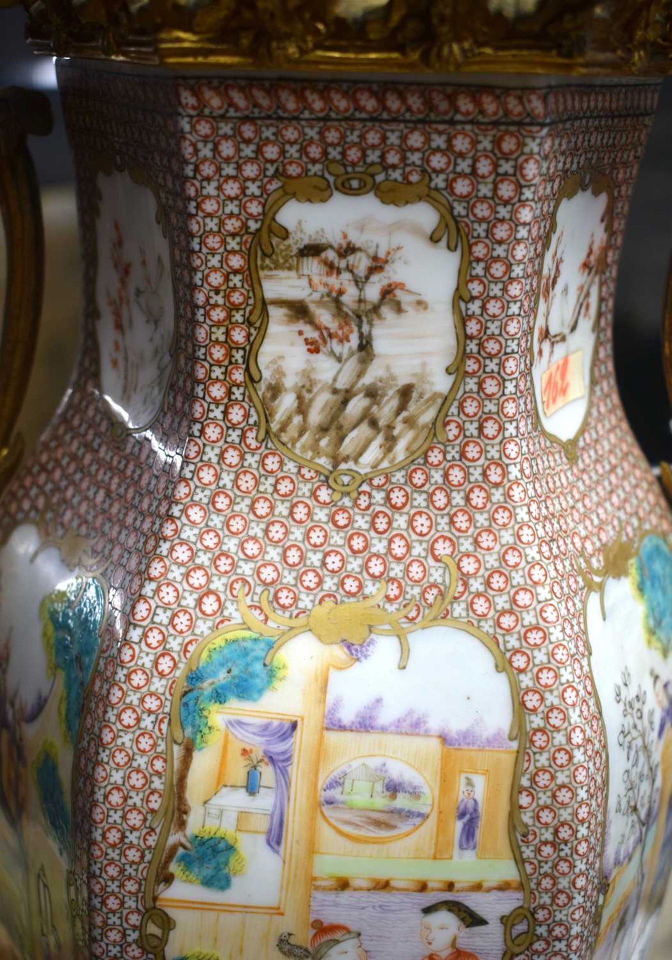 A LARGE PAIR OF 18TH CENTURY CHINESE EXPORT TWIN HANDLED COUNTRY HOUSE PORCELAIN OIL LAMPS Qianlong, - Image 15 of 43