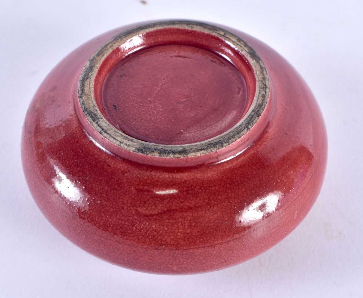 AN EARLY 20TH CENTURY CHINESE RED GLAZED BRUSH WASHER etc. Largest 11 cm high. (3) - Image 11 of 11