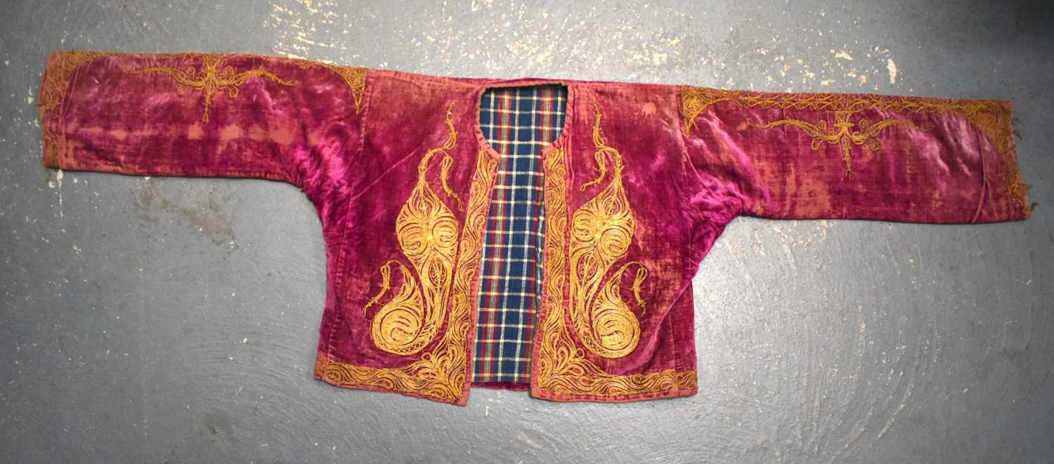 A 19TH CENTURY MIDDLE EASTERN TURKISH OTTOMAN SILK JACKET with silk inner liner (2) 45 cm wide ( - Image 2 of 24