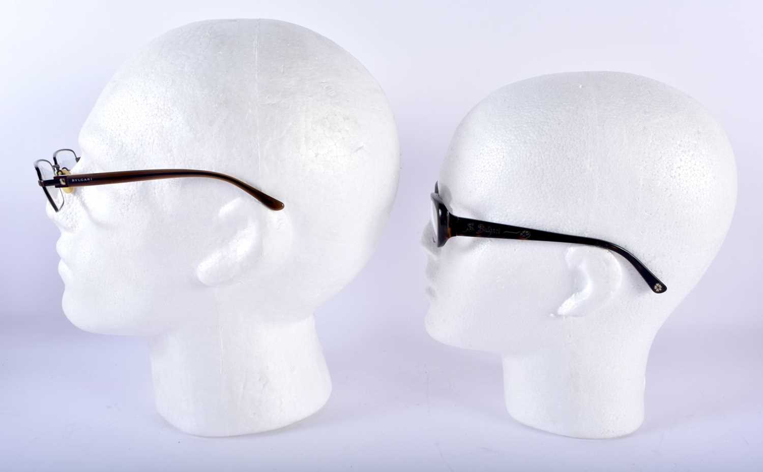 Four Pairs of Designer Frame Glasses with associated cases. (4) - Image 5 of 5