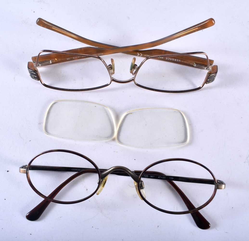 Four Pairs of Designer Frame Glasses with associated cases. (4) - Image 2 of 5