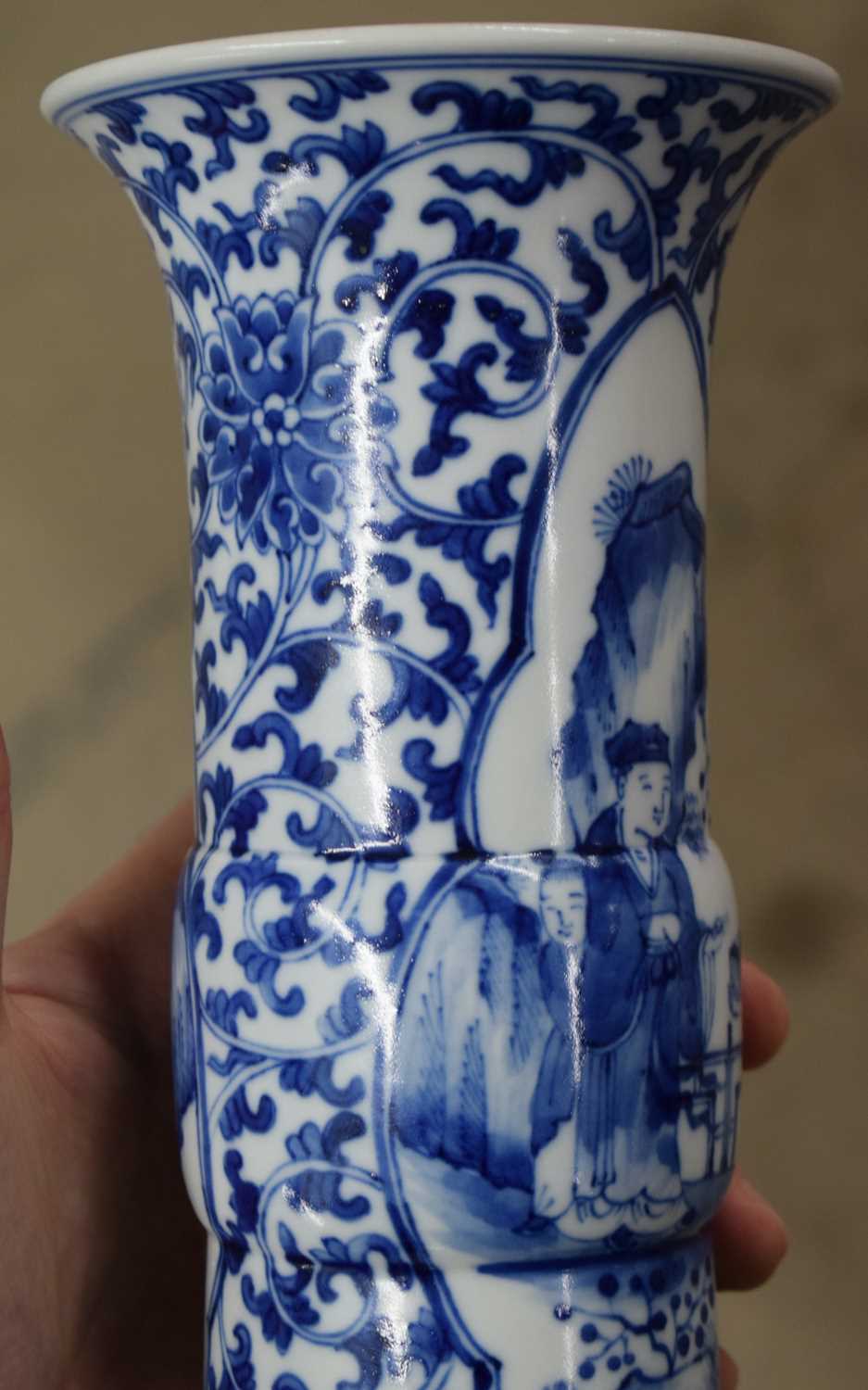 A PAIR OF 19TH CENTURY CHINESE BLUE AND WHITE PORCELAIN VASES Qing. 26 cm high. - Image 15 of 22