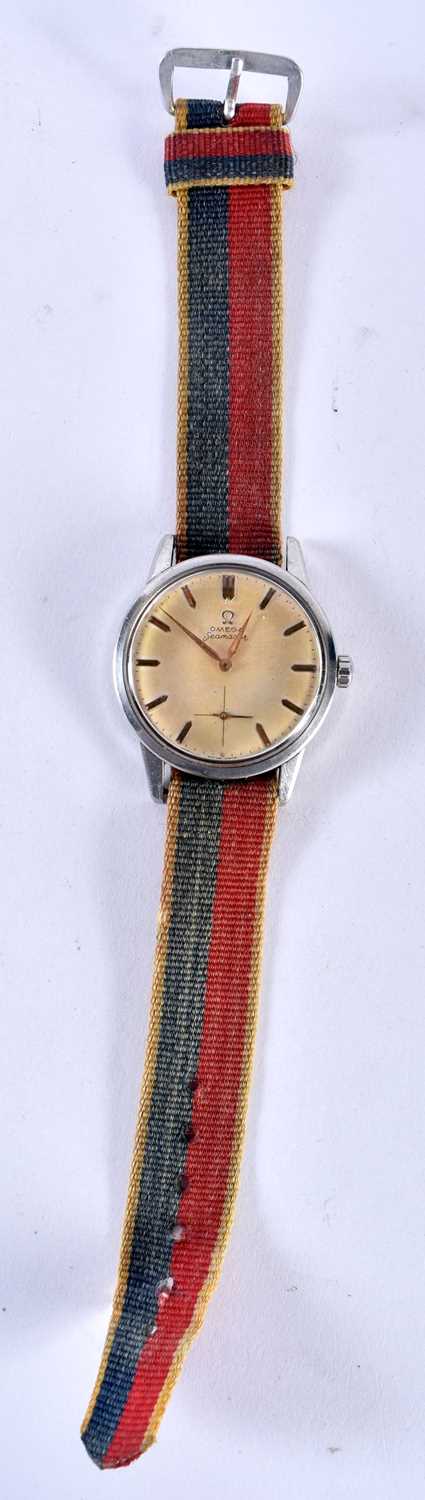 A VINTAGE OMEGA SEAMASTER WRIST WATCH. 3.75 cm wide inc crown. - Image 2 of 8