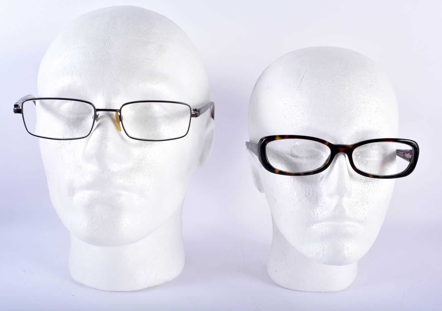 Four Pairs of Designer Frame Glasses with associated cases. (4) - Image 4 of 5