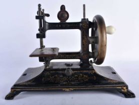 A LATE 19TH CENTURY ENGLISH LEIGH & CRAWFORD SEWING MACHINE 33 Brooke Street Holborne, with rising