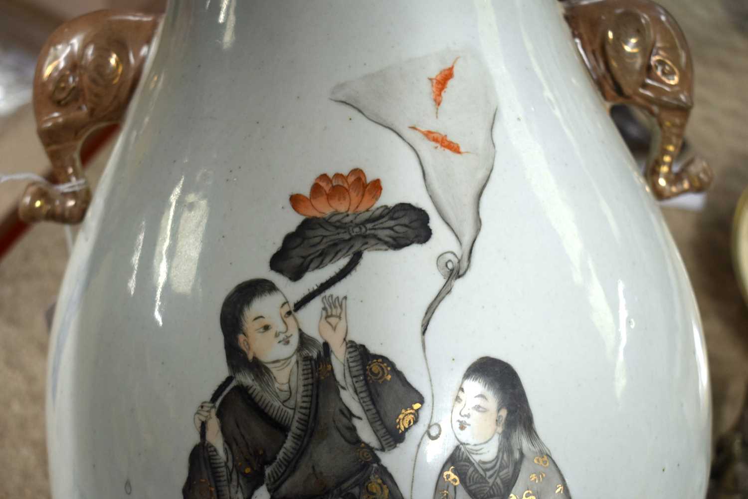 AN EARLY 20TH CENTURY CHINESE PORCELAIN HU VASE Late Qing/Republic. 35 cm high. - Image 11 of 21