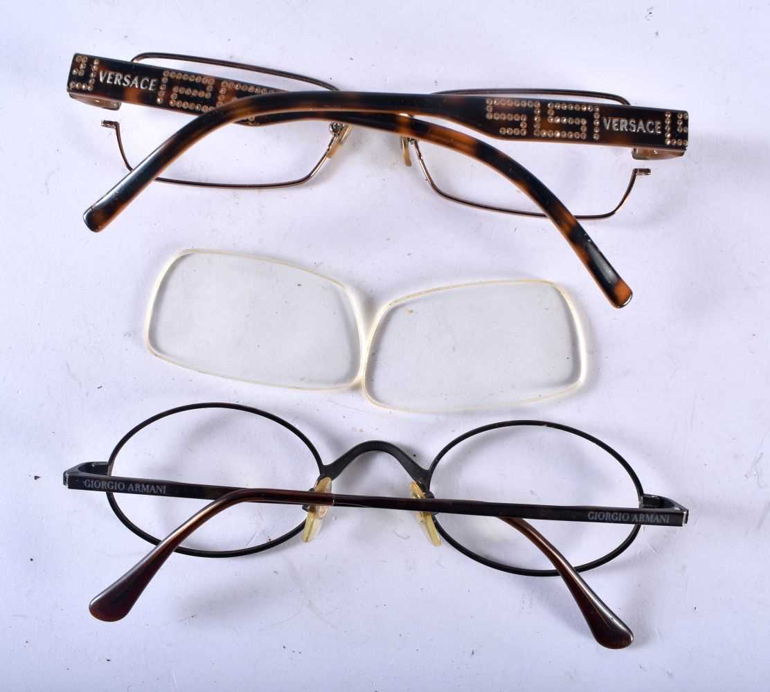 Four Pairs of Designer Frame Glasses with associated cases. (4) - Image 3 of 5