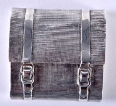 AN EARLY 20TH CENTURY CONTINENTAL SILVER NOVELTY CASE formed as a fishing case. 35 grams. 3.25 cm