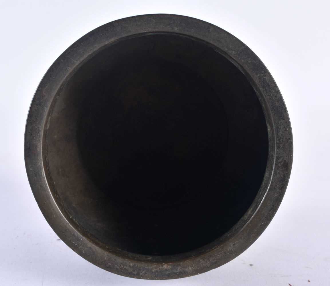 A 19TH CENTURY JAPANESE MEIJI PERIOD BRONZE CENSER etc. Largest 9.5 cm x 11 cm. (3) - Image 7 of 8