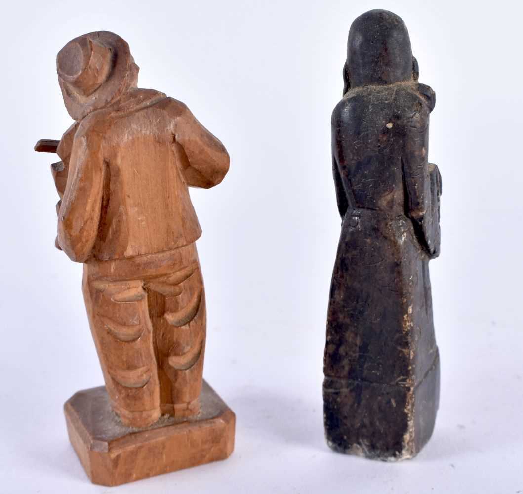 A GROUP OF CHINESE AND TIBETAN ITEMS. Largest 17 cm high. (5) - Image 8 of 9