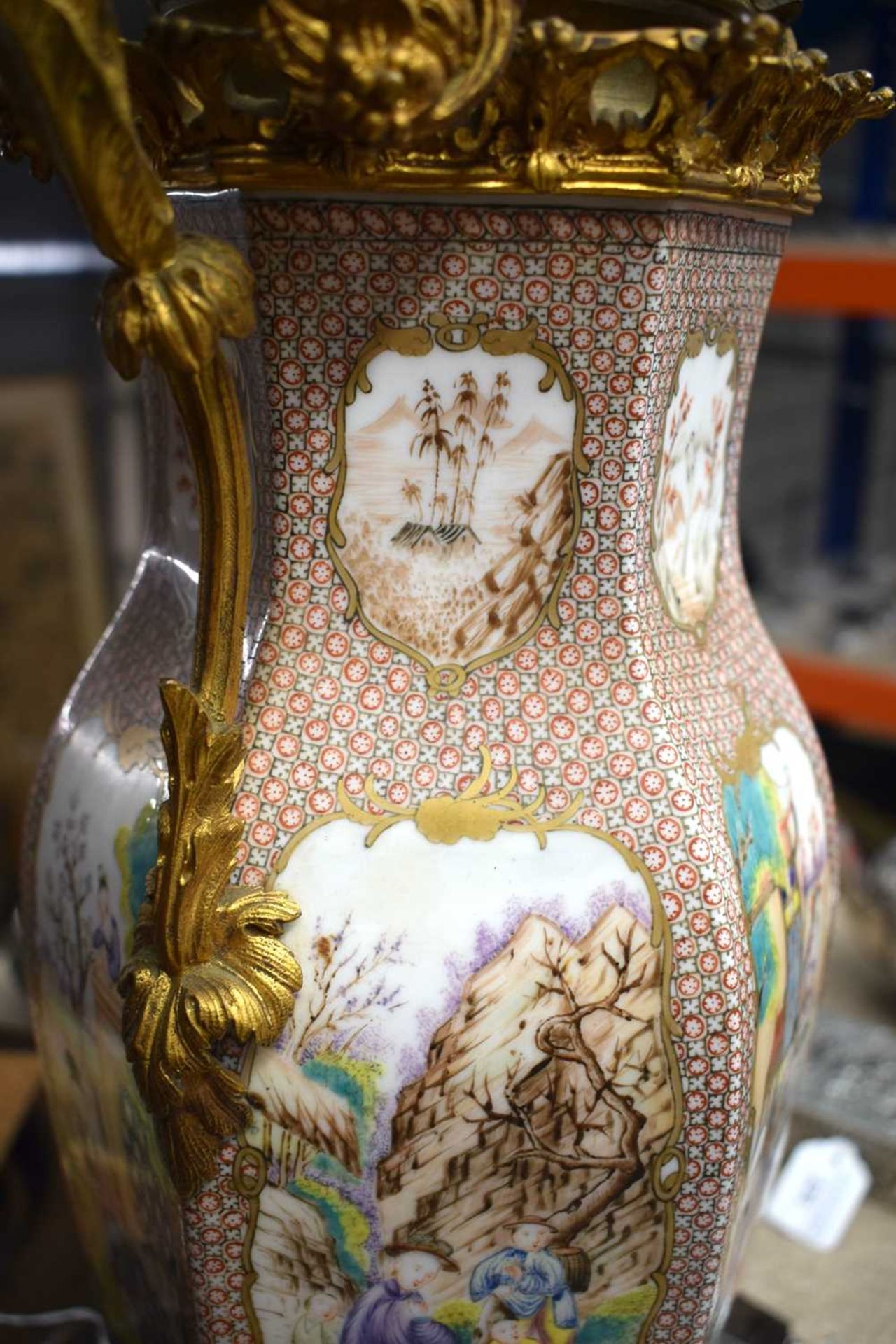 A LARGE PAIR OF 18TH CENTURY CHINESE EXPORT TWIN HANDLED COUNTRY HOUSE PORCELAIN OIL LAMPS Qianlong, - Image 30 of 43
