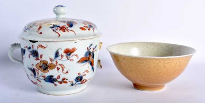 A 17TH CENTURY CHINESE IMARI PORCELAIN CUP AND COVER Kangxi, together with an incised yellow