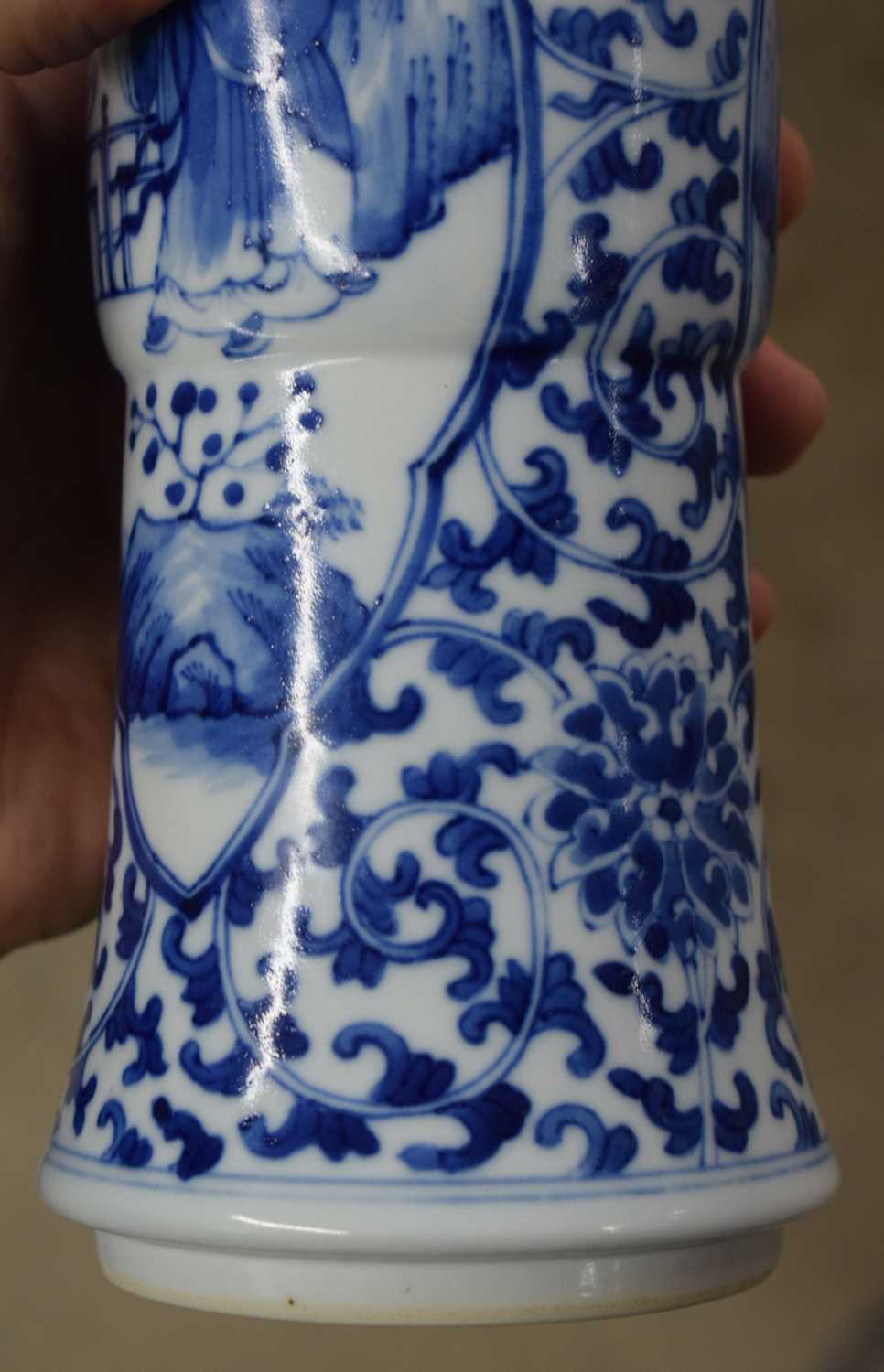 A PAIR OF 19TH CENTURY CHINESE BLUE AND WHITE PORCELAIN VASES Qing. 26 cm high. - Image 17 of 22