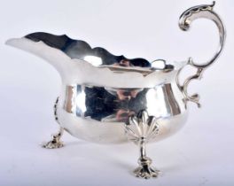 AN UNUSUAL VICTORIAN OVERSIZED SILVER SAUCEBOAT. Sheffield 1883. 485 grams. 21 cm x 15cm.
