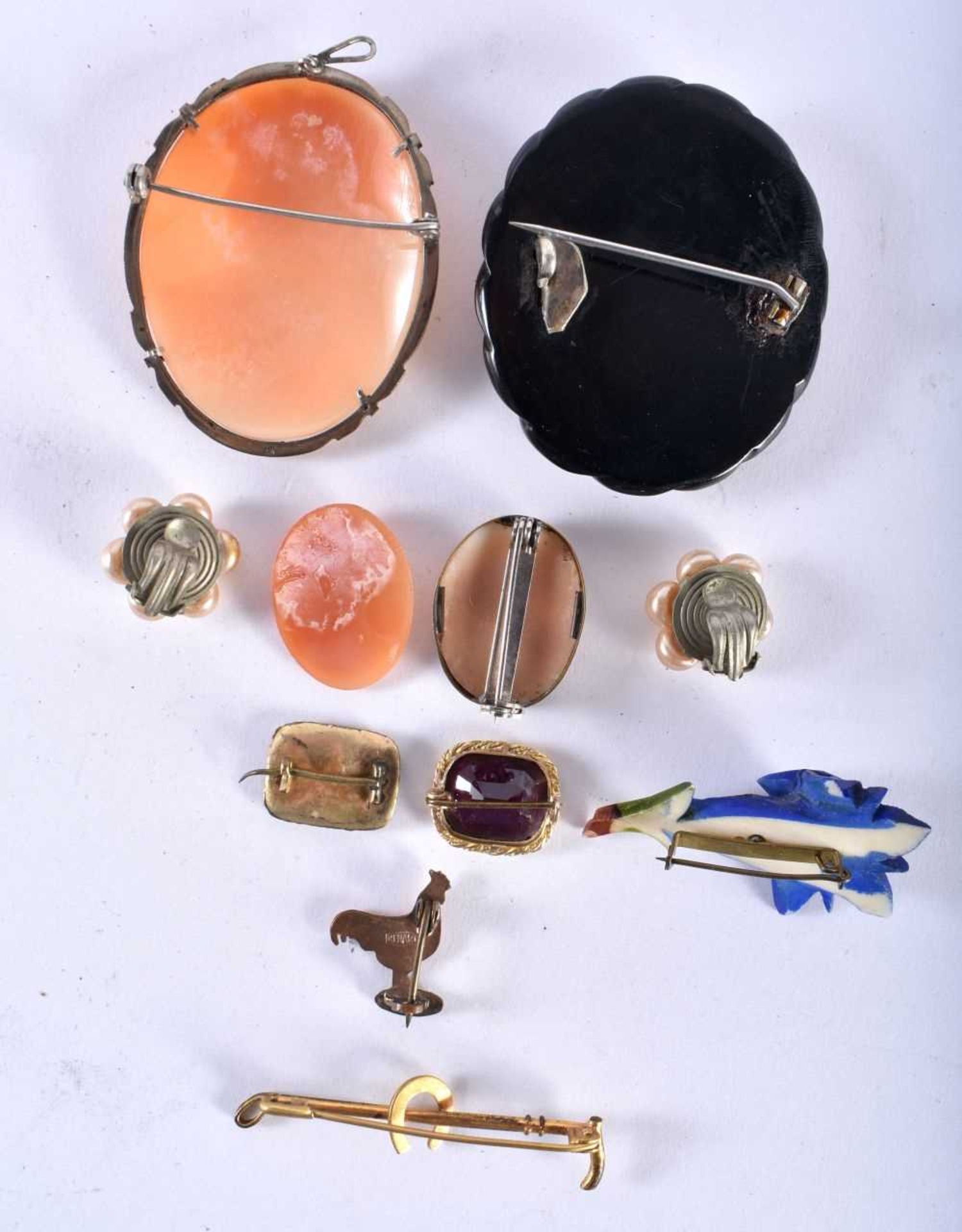 ASSORTED JEWELLERY. 58.4 grams. Largest 5.5 cm x 4.75 cm. (qty) - Image 6 of 6