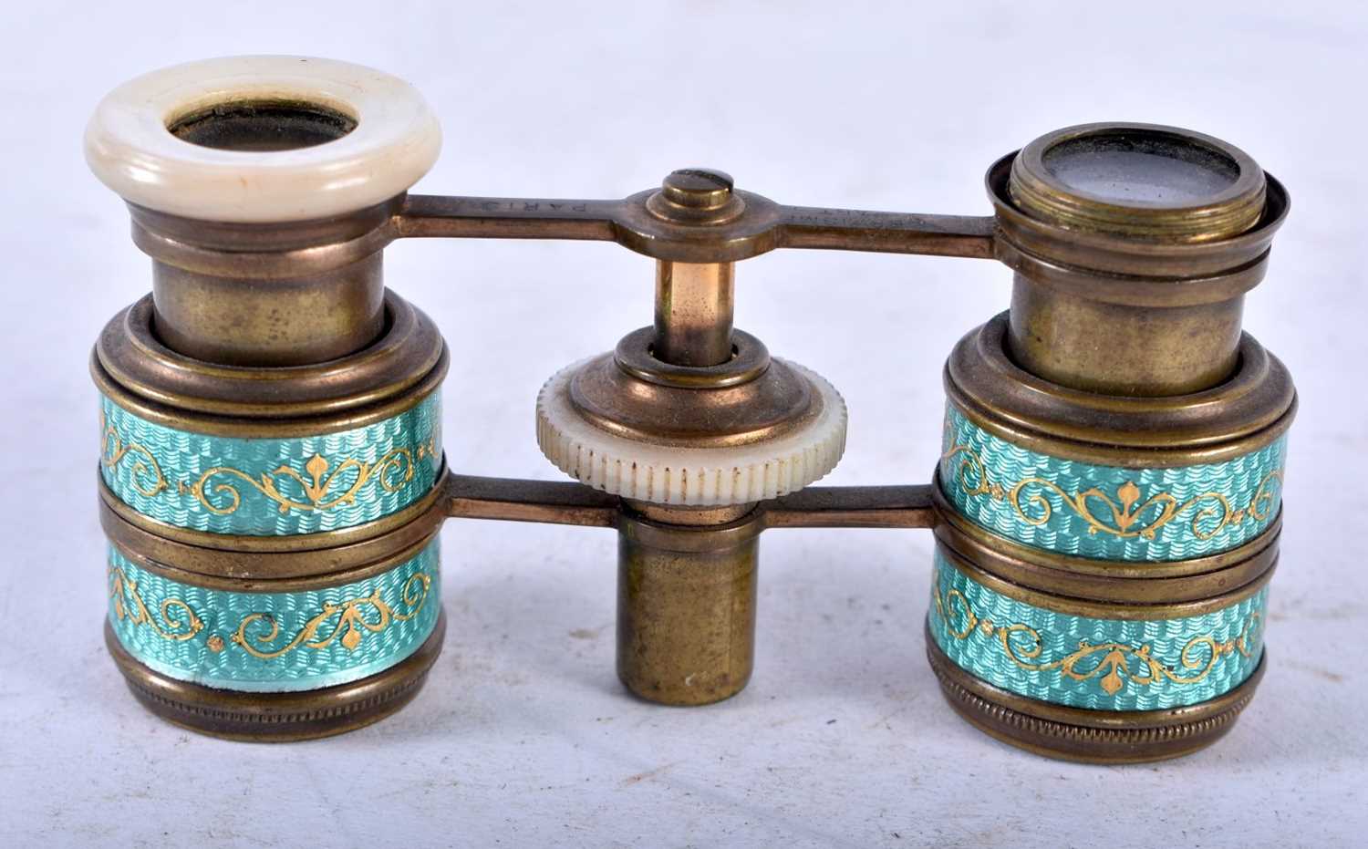 A PAIR OF ENAMEL OPERA GLASSES. 9 cm x 5 cm extended.