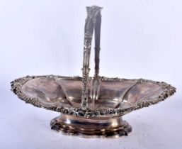 A LARGE EARLY 19TH CENTURY ENGLISH SILVER BASKET by Rebecca Emes & Edward Barnard. London 1805. 1152