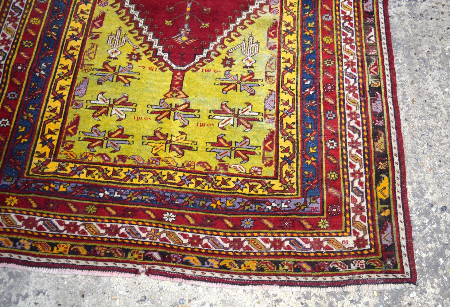 An Anatolian prayer rug 230 x 142 cm. - Image 12 of 20