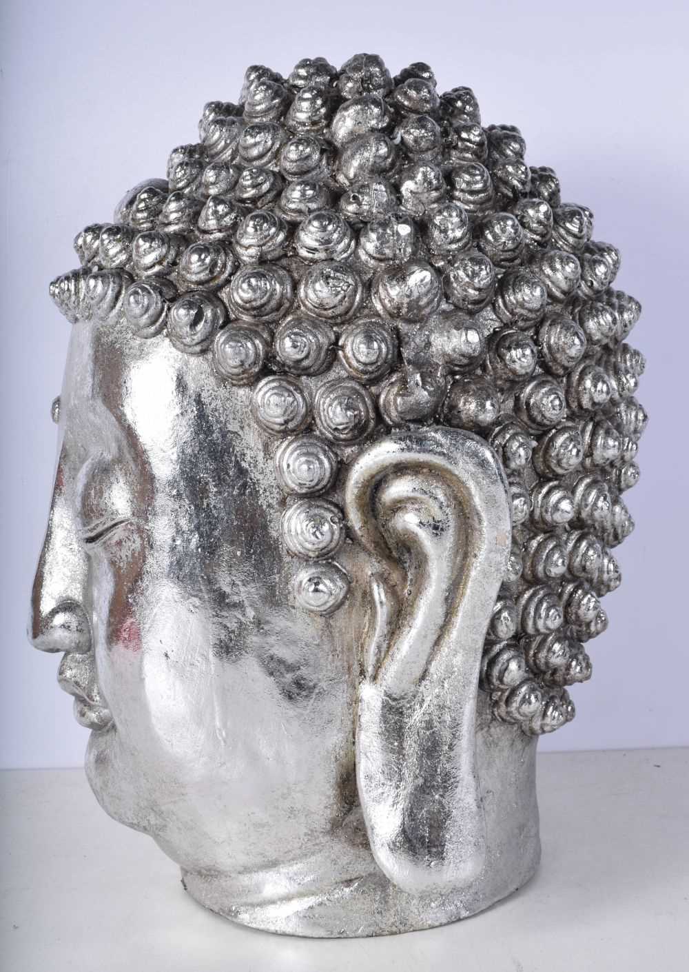 A large Buddhas head 43 cm. - Image 3 of 6