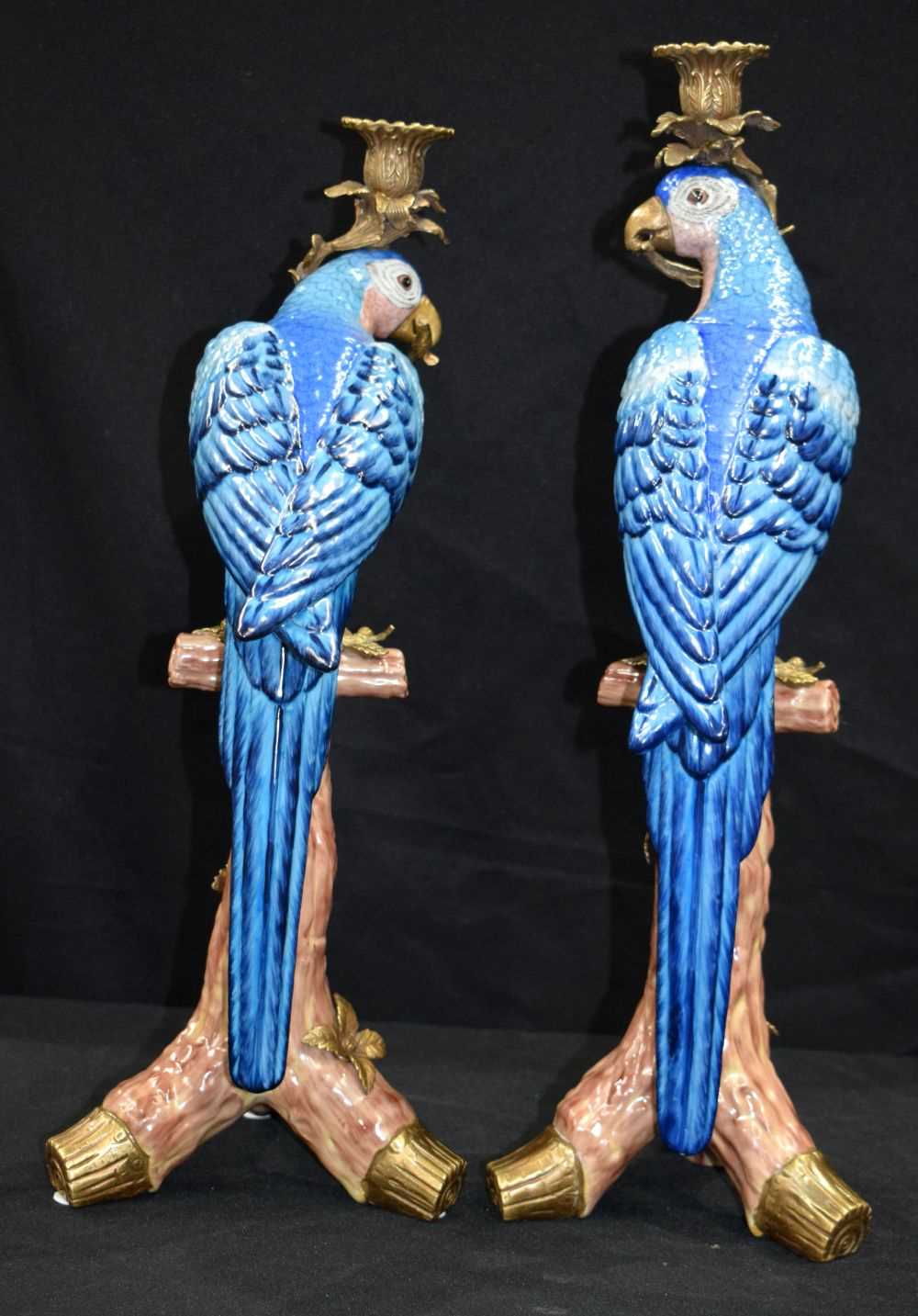 A large pair of Ormolu mounted porcelain parrot candlesticks 48 cm (2) - Image 4 of 6