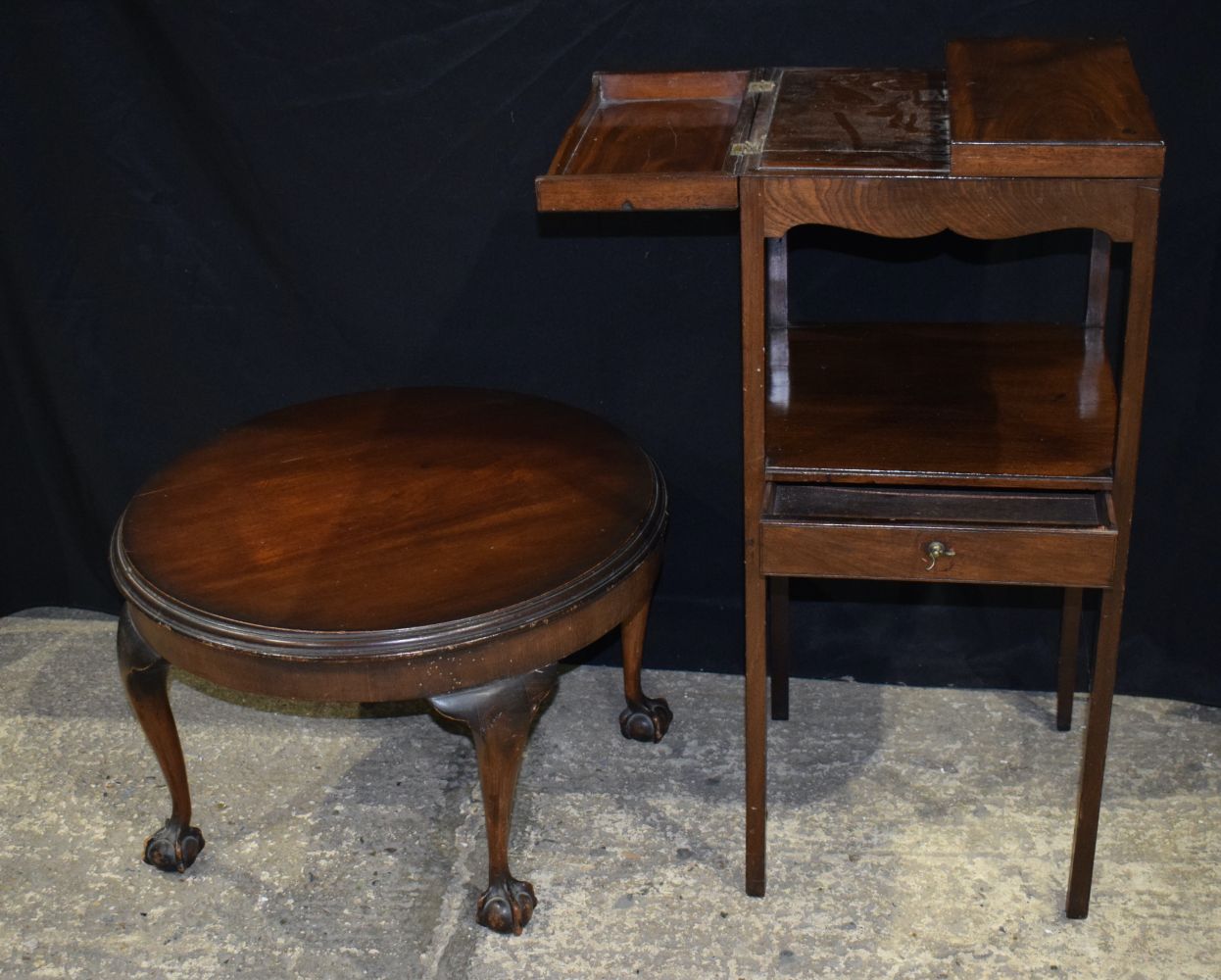 An antique Mahogany low circular table together with a Mahogany top opening one drawer table 82 x 35 - Image 5 of 6