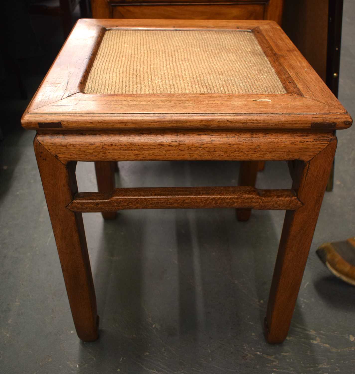 A PAIR OF 19TH CENTURY CHINESE CARVED HARDWOOD STANDS. 50 x 40cm - Image 10 of 11