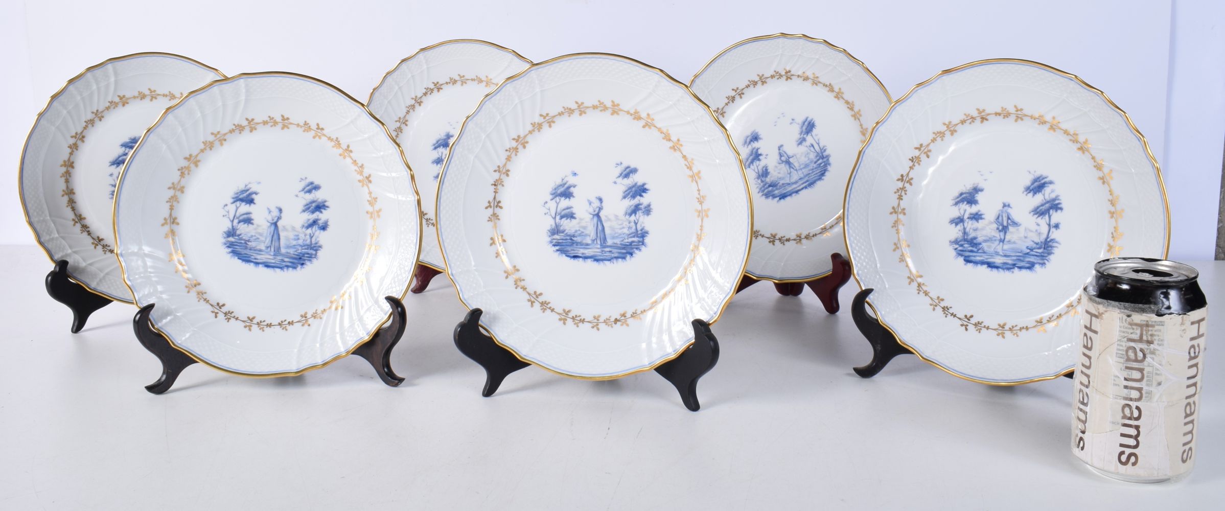 A collection of Italian Richard Ginori Pittoria cabinet plates 21 cm (6)