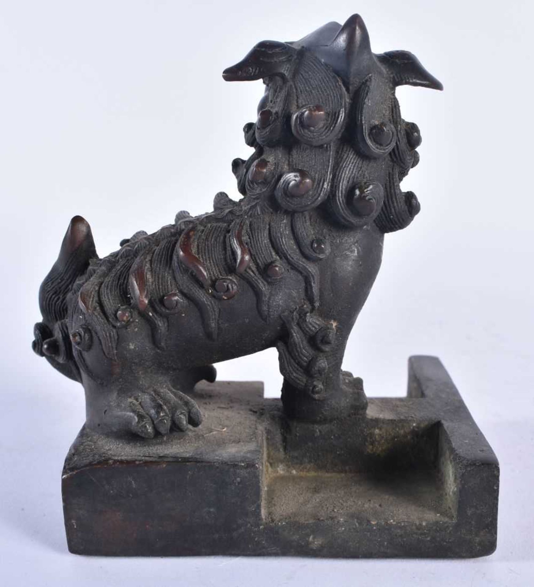 A CHINESE BRONZE BUDDHISTIC LION SEAL SET 20th Century. 13 cm x 9 cm. - Image 7 of 8