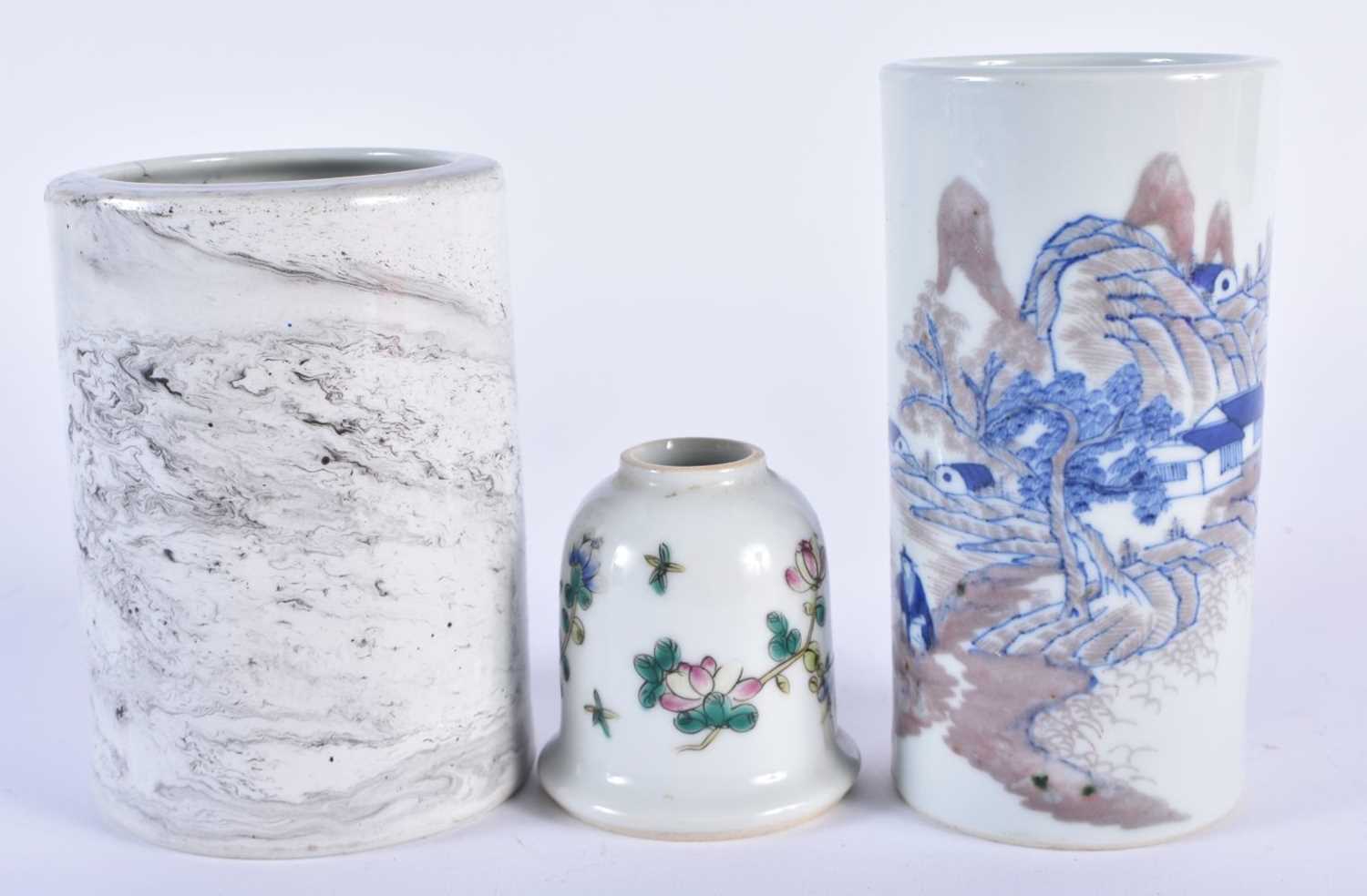 TWO CHINESE PORCELAIN BRUSH POTS 20th Century, together with a famille rose brush washer. Largest - Image 2 of 5