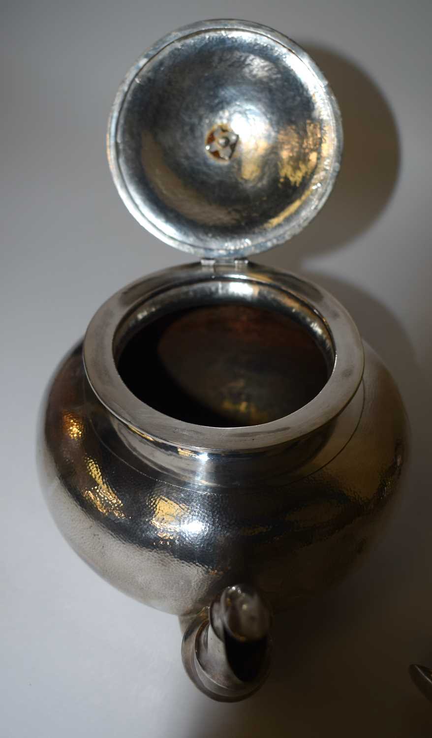 A LOVELY 19TH CENTURY CHINESE HAMMERED SILVER THREE PIECE SILVER TEASET by Hung Chong & Co, together - Image 13 of 30