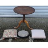 A wooden pedestal tilt top table together with 3 upholstered footstools 50 x 56 cm(4).