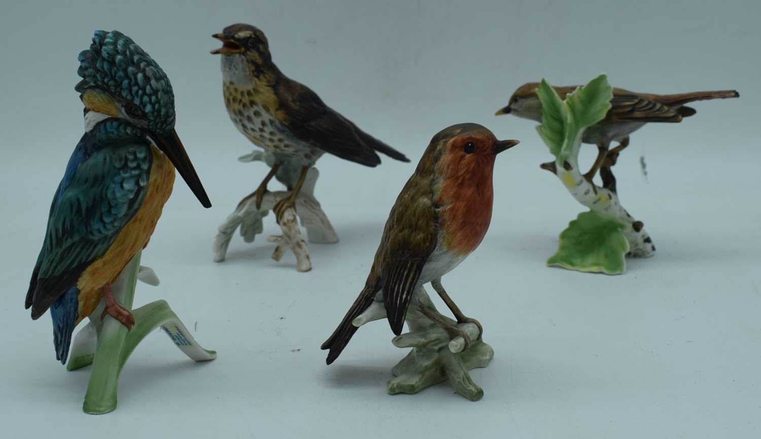 A collection of Goebel porcelain birds 17 cm - Image 2 of 16