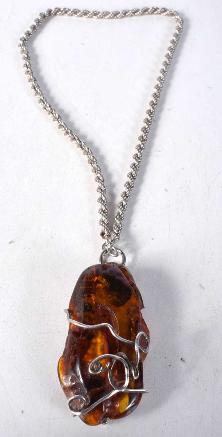 Two Silver Necklaces (1 with Amber Pendant). Stamped 925, Longest 41cm, total weight 70.8g (2) - Image 2 of 4