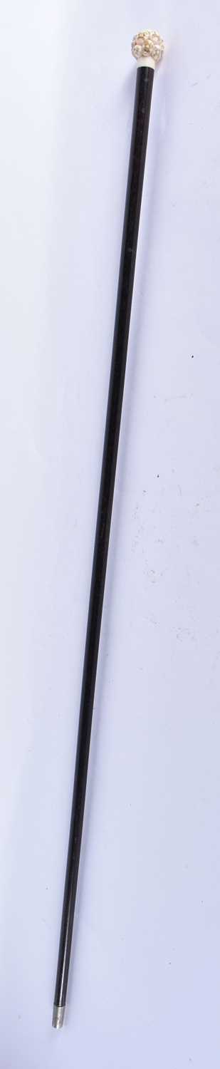 FIVE ANTIQUE WALKING CANES & PARASOLS. Largest 90 cm long. (5) - Image 7 of 16